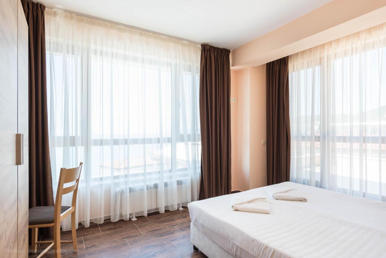 Balchik Sea View Apartments In Princess Residence Екстер'єр фото
