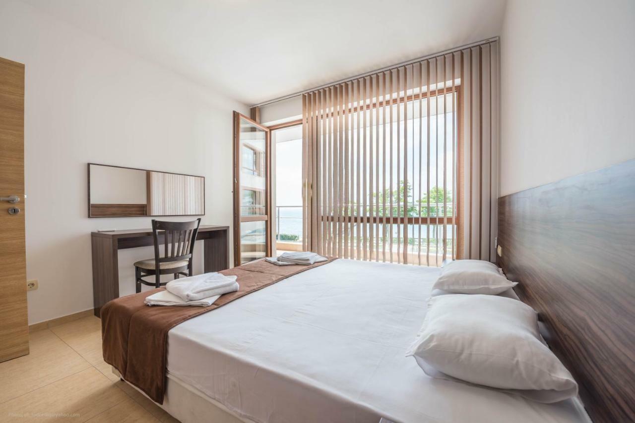 Balchik Sea View Apartments In Princess Residence Екстер'єр фото